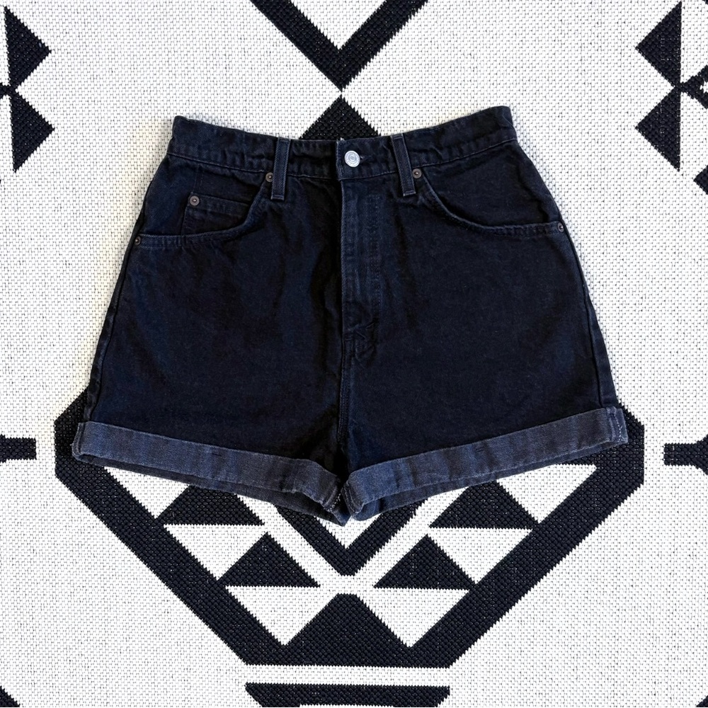 Vintage Levi’s Orange Tab 90s 954 High Waisted Cuffed Hem Denim Shorts in Black